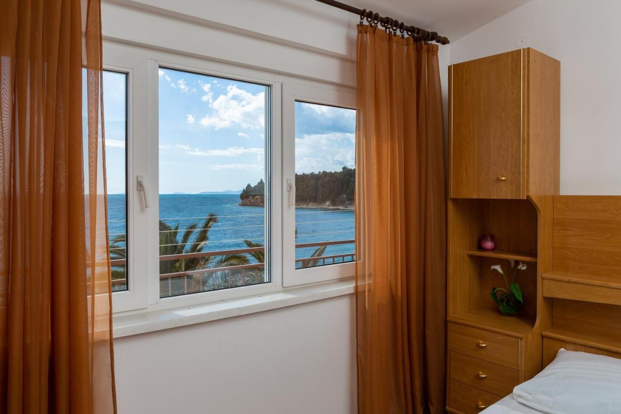 Adriatic Beach Suites Omiš Exterior foto